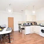 The Little Sea Retreat Newquay 2 Dble Bed Apt